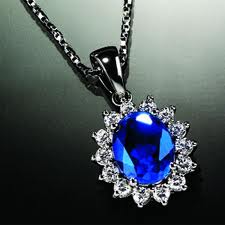 https://cdn-bonnk.nitrocdn.com/yWSBBJXxYtefLpEGkQMArnNHVegrpQiA/assets/images/optimized/rev-c7364e2/wp-content/uploads/2014/10/sapphire-necklace.jpg